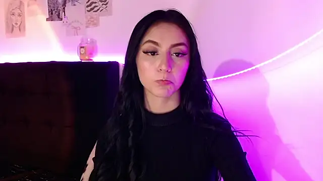 Snapshot of Coralinnee_ chatting on January 24, 2025, 5:11 pm Coralinnee online show from January 24, 2025, 5:11 pm