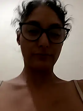 Snapshot of brdot_ chatting on November 20, 2025, 8:47 am brdot online show from November 20, 2025, 8:47 am