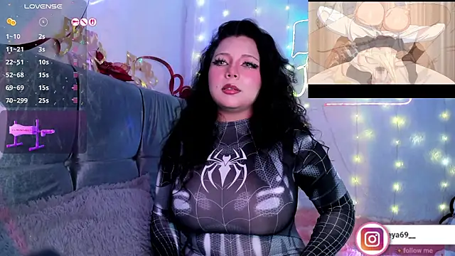 Snapshot of Sweet_freya1 chatting on February 1, 2026, 10:52 pm Sweet freya1 online show from February 1, 2026, 10:52 pm