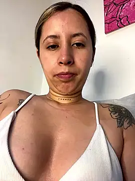 Snapshot of marthina_thompsson chatting on January 9, 2026, 4:10 pm marthina thompsson online show from January 9, 2026, 4:10 pm