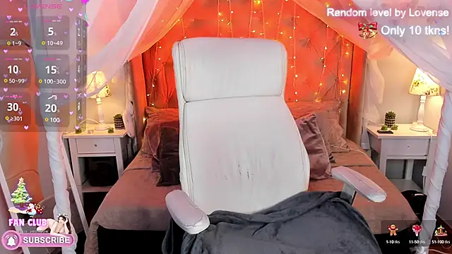 Ellie Jhonson   online show from December 11, 2024, 12:44 pm