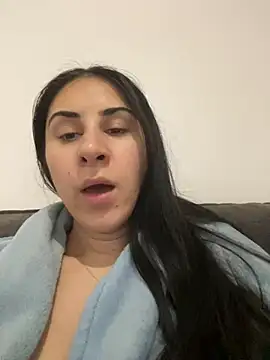 JenniferEdith online show from January 10, 2025, 3:27 pm