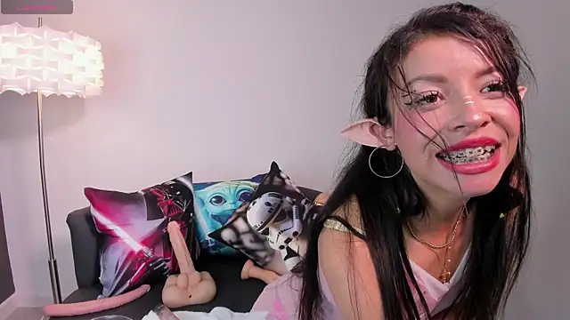 miss canndy online show from December 9, 2024, 10:09 pm