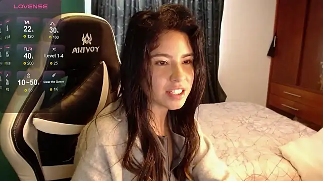 Snapshot of alice_middlee chatting on May 11, 2026, 4:59 pm alice middlee online show from May 11, 2026, 4:59 pm