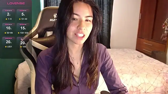 Snapshot of alice_middlee chatting on June 16, 2026, 4:42 pm alice middlee online show from June 16, 2026, 4:42 pm