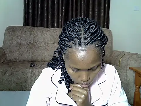 Snapshot of AurelAda chatting on October 30, 2025, 11:38 pm AurelAda online show from October 30, 2025, 11:38 pm