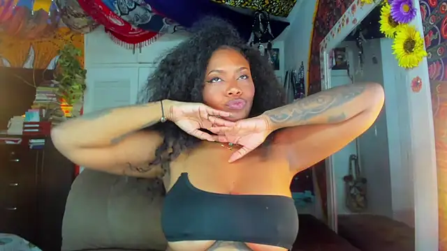 ElizaGrey  online show from December 17, 2024, 10:34 am