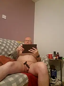 Snapshot of FriendlyDave chatting on February 19, 2025, 10:31 pm FriendlyDave online show from February 19, 2025, 10:31 pm