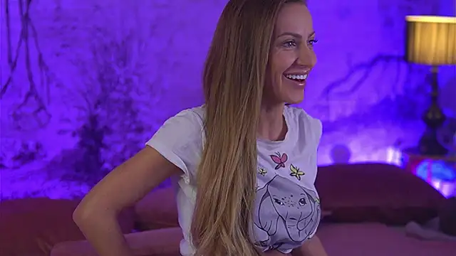 YamiraKim online show from February 26, 2026, 7:24 pm