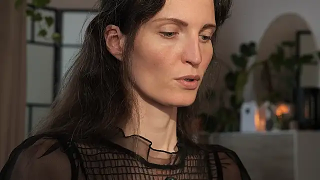 Snapshot of yulladao chatting on October 23, 2025, 3:44 pm yulladao online show from October 23, 2025, 3:44 pm