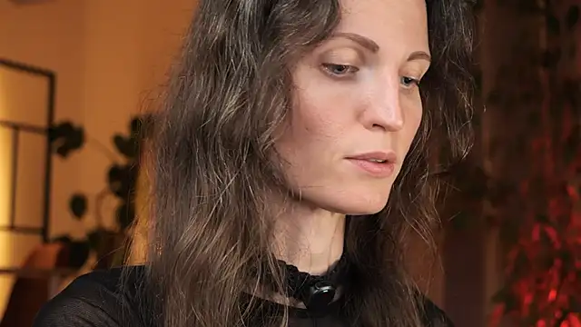 Snapshot of yulladao chatting on October 26, 2025, 5:30 pm yulladao online show from October 26, 2025, 5:30 pm