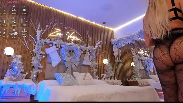 Zoevegass online show from November 26, 2025, 4:52 pm