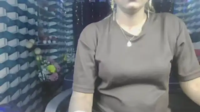 Snapshot of Hotty_Navyaa chatting on November 17, 2025, 4:46 pm Hotty Navyaa online show from November 17, 2025, 4:46 pm