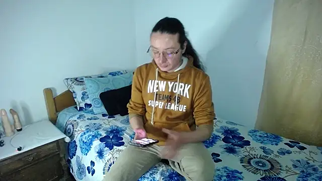monkeywillwhite online show from May 23, 2026, 5:56 am