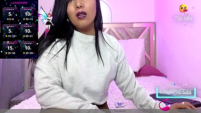 Snapshot of Mariana_collins99 chatting on October 9, 2025, 4:21 am Mariana collins99 online show from October 9, 2025, 4:21 am