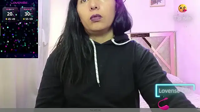 Snapshot of Mariana_collins99 chatting on October 16, 2025, 12:17 pm Mariana collins99 online show from October 16, 2025, 12:17 pm