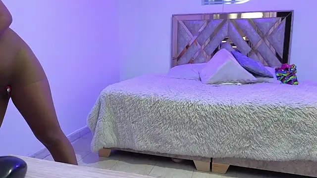 Mariana collins99 online show from December 16, 2025, 1:16 pm