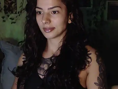 BeellyDance online show from October 24, 2025, 12:08 am