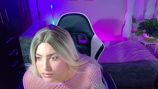 a belladanger online show from May 30, 2026, 2:30 am