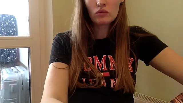 Snapshot of vanessa4you chatting on February 4, 2025, 9:07 am vanessa4you online show from February 4, 2025, 9:07 am