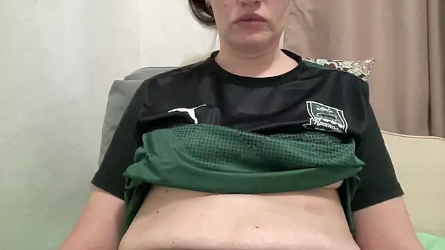 Snapshot of vanessa4you chatting on October 14, 2025, 4:13 am vanessa4you online show from October 14, 2025, 4:13 am