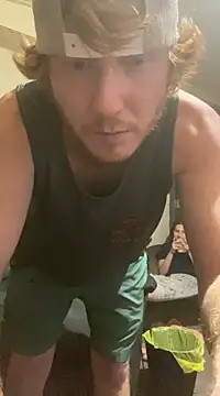 hottestcouplevaa online show from December 10, 2024, 9:44 am