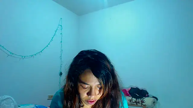 Snapshot of AmaraRoberts420 chatting on December 7, 2024, 1:03 am AmaraRoberts420 online show from December 7, 2024, 1:03 am