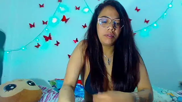 Snapshot of AmaraRoberts420 chatting on December 23, 2024, 3:40 am AmaraRoberts420 online show from December 23, 2024, 3:40 am