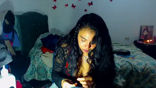 Snapshot of AmaraRoberts420 chatting on October 10, 2025, 9:30 am AmaraRoberts420 online show from October 10, 2025, 9:30 am