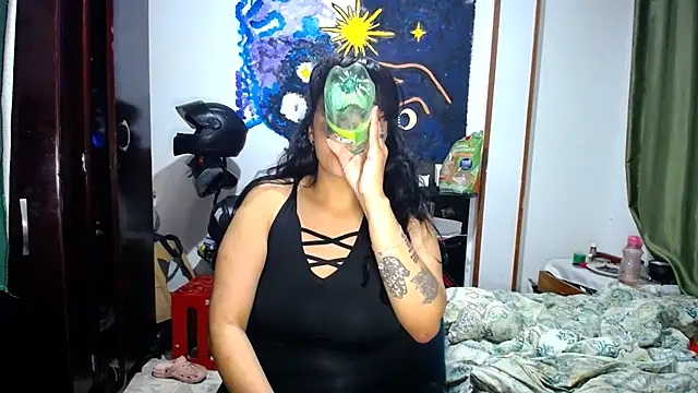 AmaraRoberts420 online show from May 24, 2026, 6:51 am