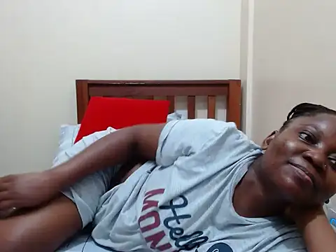 Snapshot of traper_1 chatting on October 13, 2025, 7:25 pm traper 1 online show from October 13, 2025, 7:25 pm