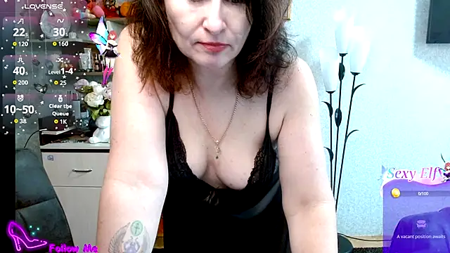 Snapshot of BeatriksS chatting on April 16, 2026, 1:23 pm BeatriksS online show from April 16, 2026, 1:23 pm