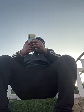 Dick 6inches online show from February 25, 2026, 2:10 am