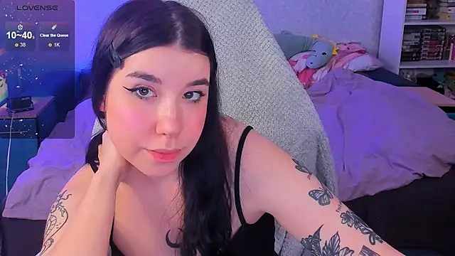 Snapshot of kellyharris chatting on March 1, 2025, 6:32 pm kellyharris online show from March 1, 2025, 6:32 pm