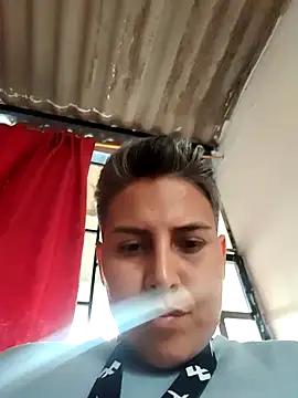 Yessi rousse online show from October 21, 2025, 7:25 pm