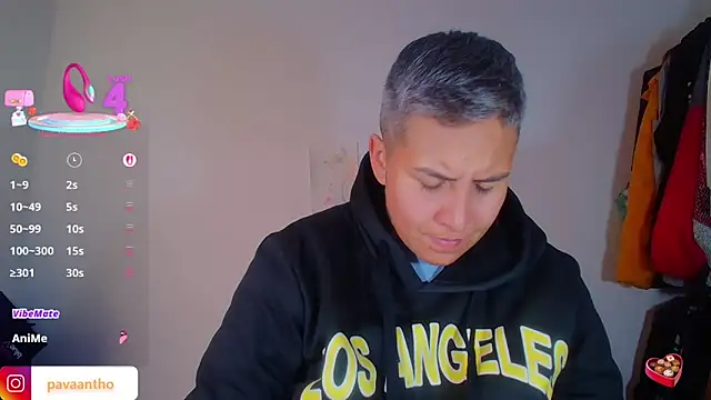 Yessi rousse online show from December 5, 2025, 3:52 pm