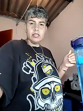 Yessi rousse online show from April 11, 2026, 9:02 am