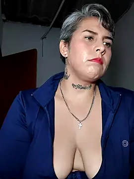 Snapshot of Yessi_rousse chatting on June 13, 2026, 1:58 am Yessi rousse online show from June 13, 2026, 1:58 am