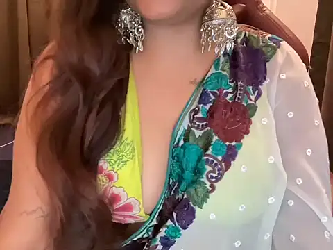 shanayaaa 1 online show from April 13, 2026, 6:24 pm