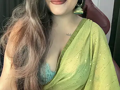 shanayaaa 1 online show from June 17, 2026, 7:26 pm