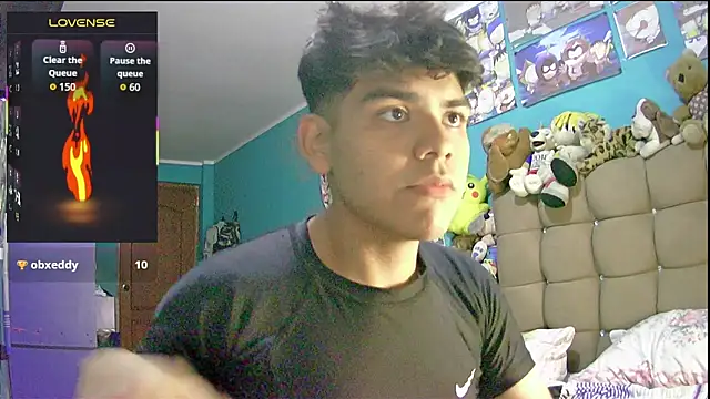 Snapshot of Valesh20 chatting on February 26, 2026, 11:59 pm Valesh20 online show from February 26, 2026, 11:59 pm