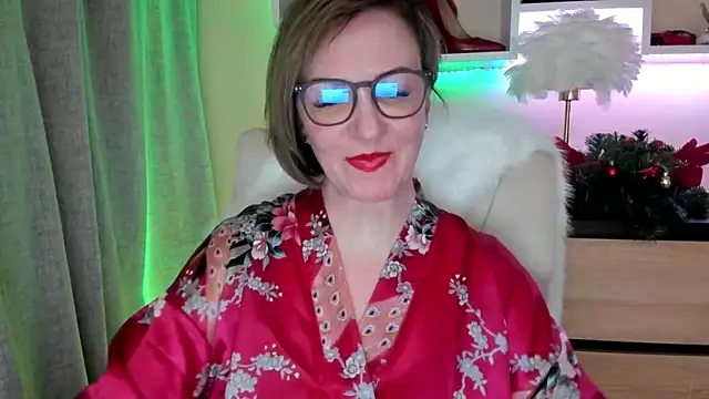 Snapshot of feliziaDesire chatting on January 6, 2026, 6:17 am feliziaDesire online show from January 6, 2026, 6:17 am