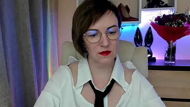 Snapshot of feliziaDesire chatting on February 16, 2026, 1:51 pm feliziaDesire online show from February 16, 2026, 1:51 pm