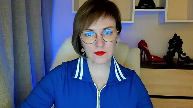 Snapshot of feliziaDesire chatting on March 8, 2026, 12:31 pm feliziaDesire online show from March 8, 2026, 12:31 pm
