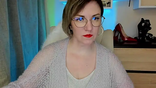 Snapshot of feliziaDesire chatting on March 16, 2026, 3:05 pm feliziaDesire online show from March 16, 2026, 3:05 pm