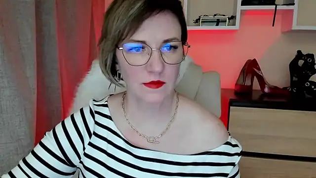Snapshot of feliziaDesire chatting on March 18, 2026, 7:06 pm feliziaDesire online show from March 18, 2026, 7:06 pm