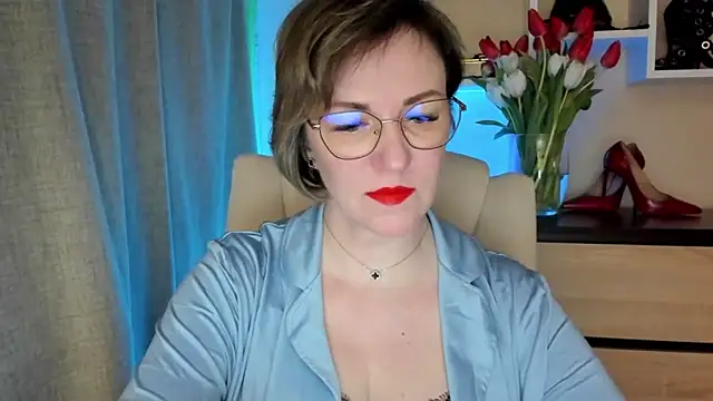 Snapshot of feliziaDesire chatting on March 21, 2026, 9:47 am feliziaDesire online show from March 21, 2026, 9:47 am