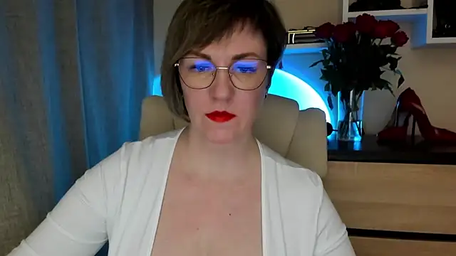 Snapshot of feliziaDesire chatting on March 25, 2026, 6:47 pm feliziaDesire online show from March 25, 2026, 6:47 pm