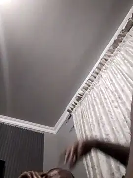 Snapshot of TheTwist chatting on February 25, 2025, 11:00 pm TheTwist online show from February 25, 2025, 11:00 pm