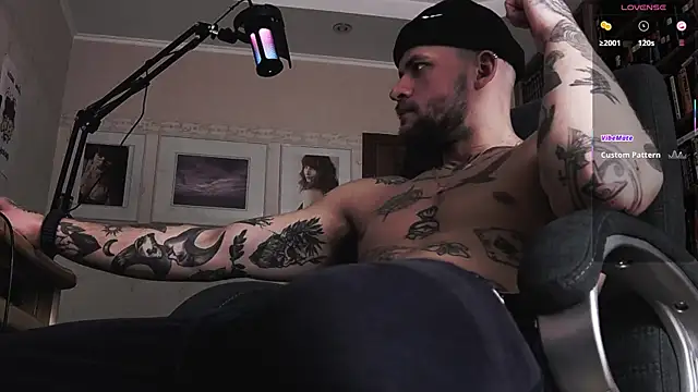 FindomJason online show from November 12, 2025, 3:23 pm